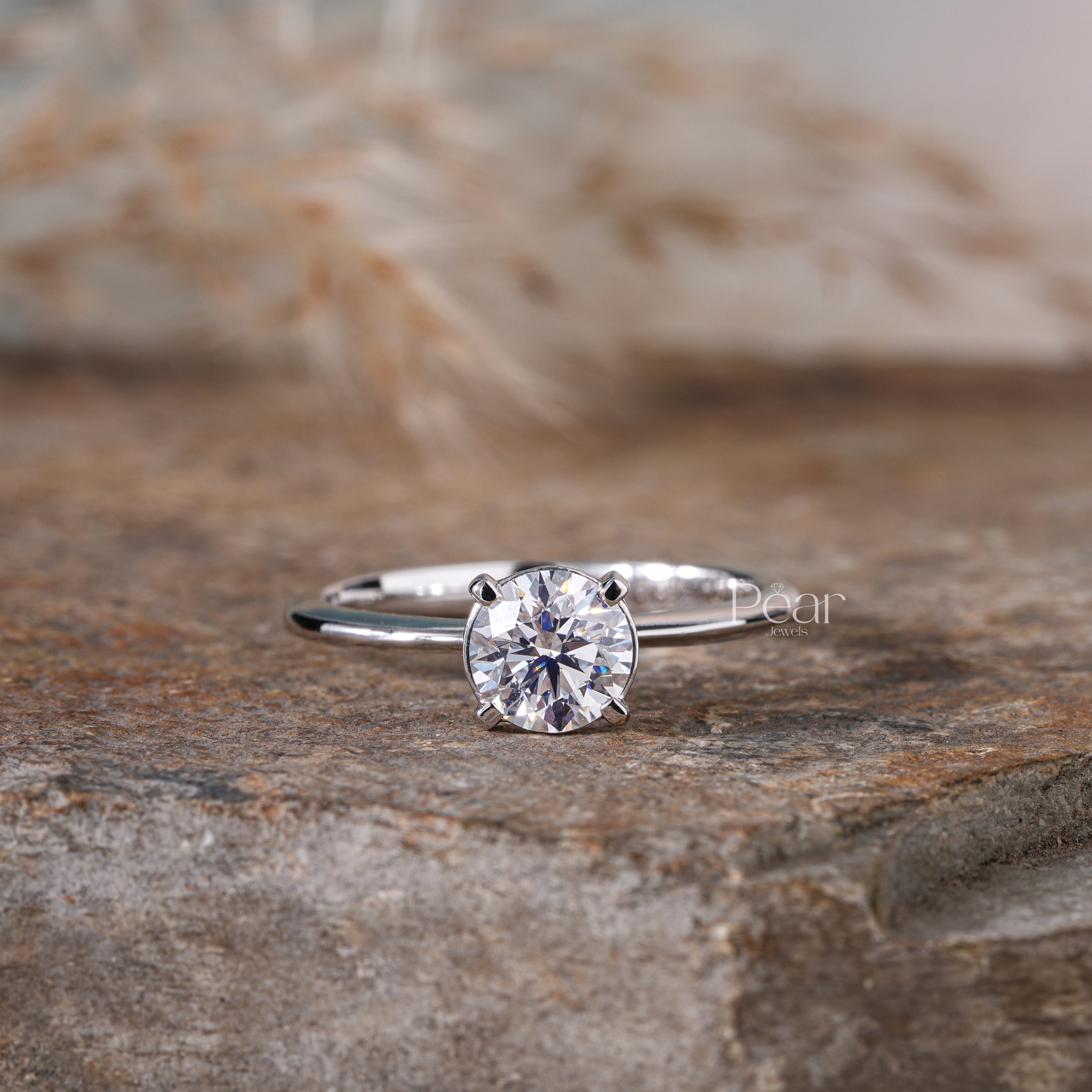 Round Solitaire Lab-Grown Diamond Proposal Ring - Pear Jewels